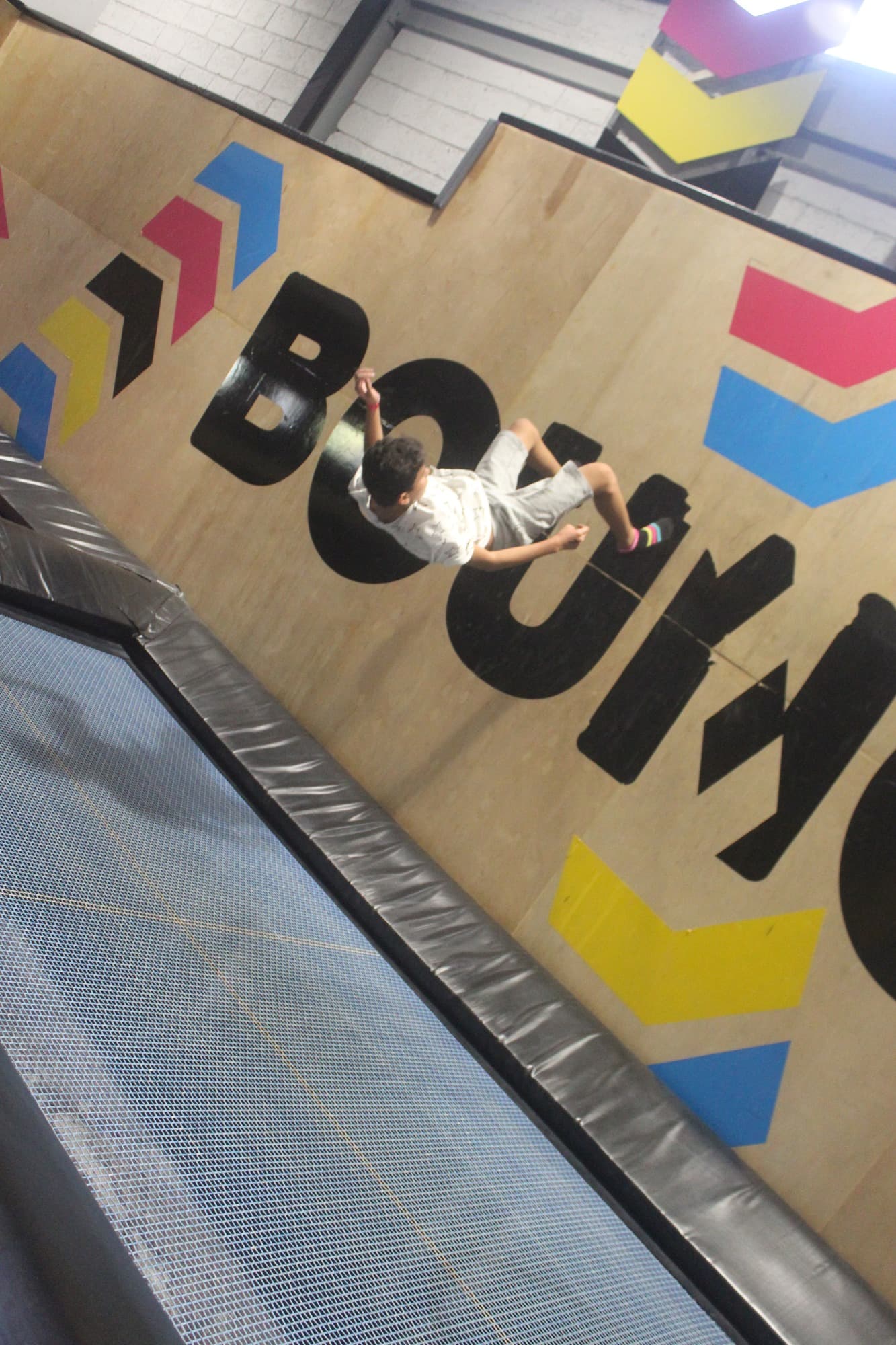 Super Kidz children bouncing together on a trip to Bounce